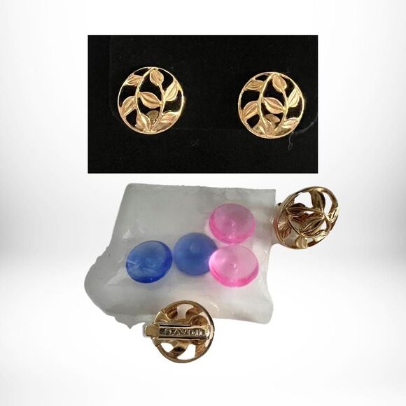 Vintage 1981 Convertible Floral Clip Earrings - Wear 3 Ways - Avon Signed - NIB - Picture 1 of 5